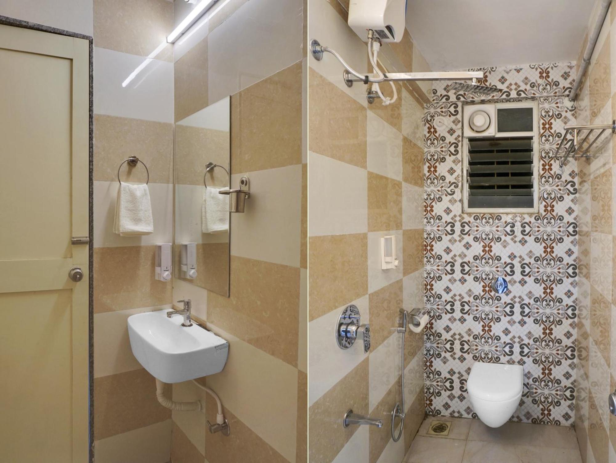 Urban Hometel Pune Luaran gambar